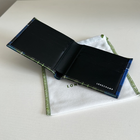 Longchamp Wallet! 8 slots for CC. Plus inserts for others. - Picture 5 of 8